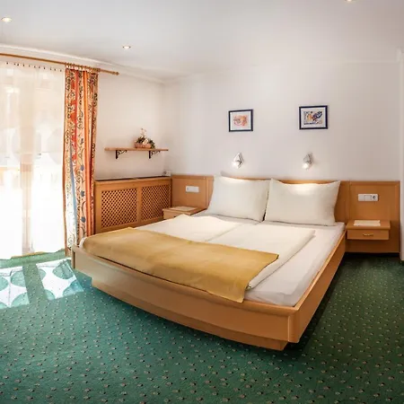 Vendégház Gaestehaus Erler 2*